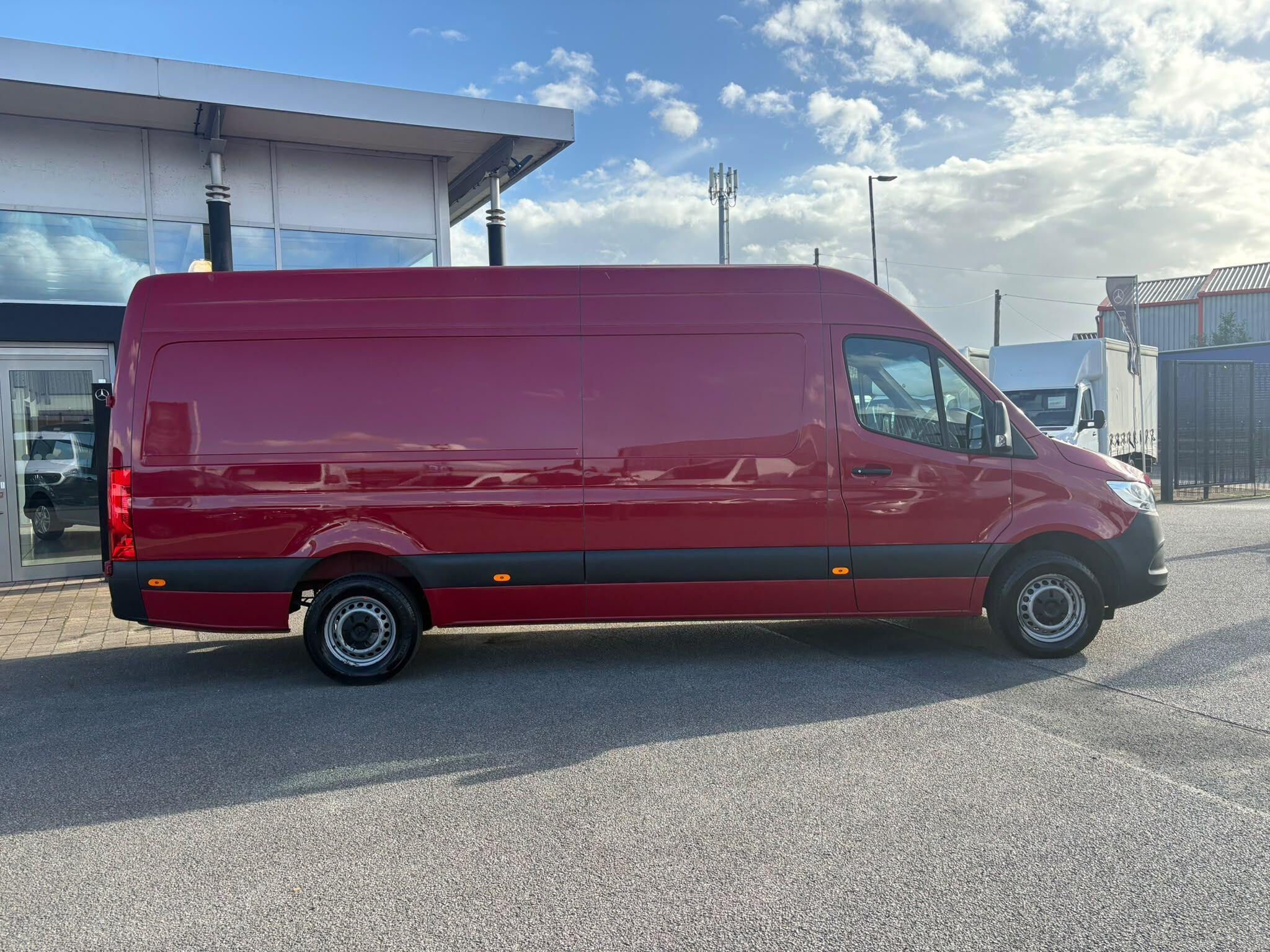 Mercedes-Benz Sprinter